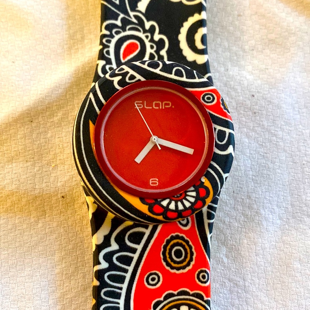 Black pattern Slapwatch
